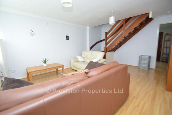 2 bedroom semi-detached house to rent - Photo 1