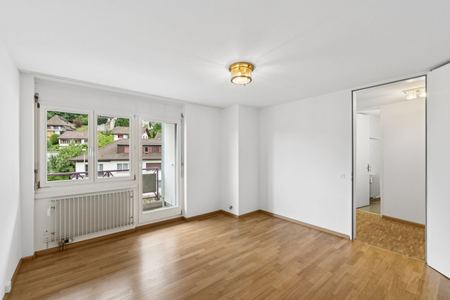 Familienfreundliche 4.5-Zimmerwohnung in grosser Gartenanlage - Foto 2