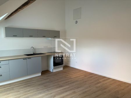 Appartement T3 - CENTRE VILLE A LOUER - Photo 2