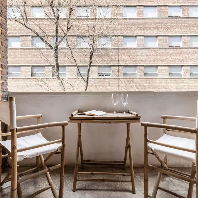 Calle de Manuel Silvela, Madrid, Community of Madrid 28010 - Photo 1