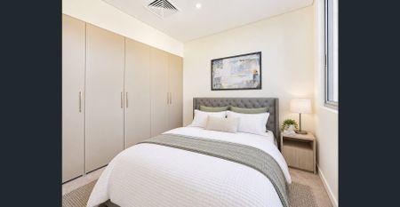 Modern One-Bedroom Apartment with Study in Prime Ultimo Location - Photo 2