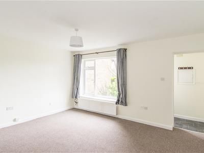 3 bedroom house to rent - Photo 2