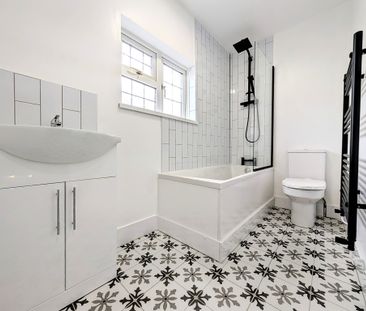 Bridgend Road, Pontyclun, Llanharan - Photo 4