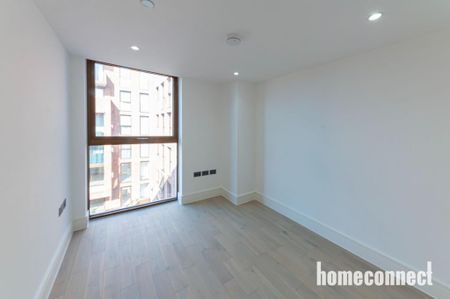 3 bedroom flat to rent - Photo 4