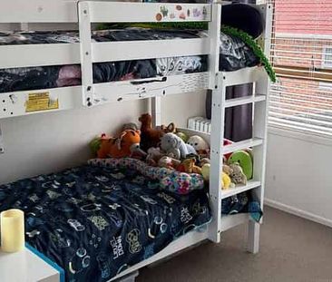 Privately situated 3 bedroom home. - Photo 4