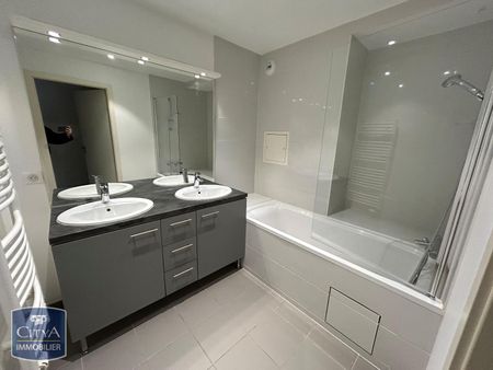 Location Appartement 3 pièces 76m² STRASBOURG 67100 - Photo 4