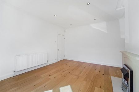 4 bedroom house to rent - Photo 2