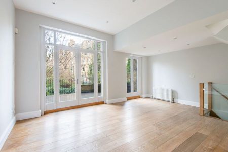 3 Bedroom Flat To Let - Photo 2