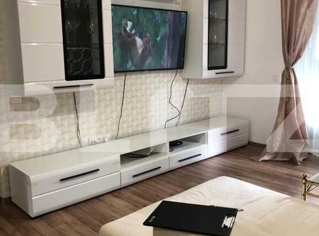 Apartament de inchiriat cu doua camere in Buna Ziua, 56mp+ 33mp terasa, garaj, zona strazii Marin Sorescu - Photo 2