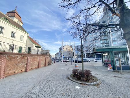 U3 ERSTBEZUG Top Dachwohnung 2 Zimmer + Terrasse =DAS LAURENZ= 1 bedroom apartment+terrace - Photo 2