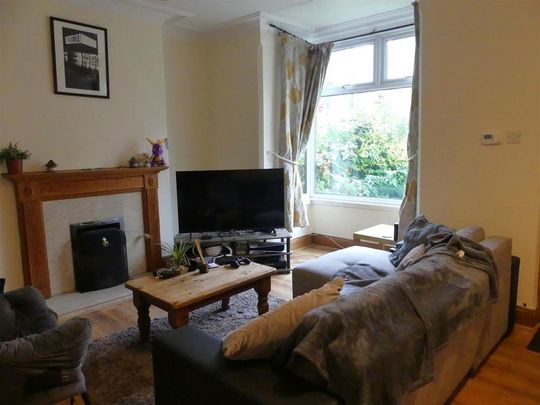 3 bedroom terraced house to rent - Photo 1