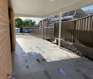 8a Price Street, South Penrith - Photo 2
