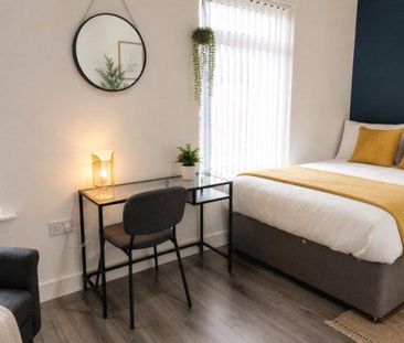 1 bedroom in a house share to rent - Photo 1