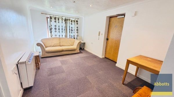 Hunters Ride, Martlesham - Photo 1