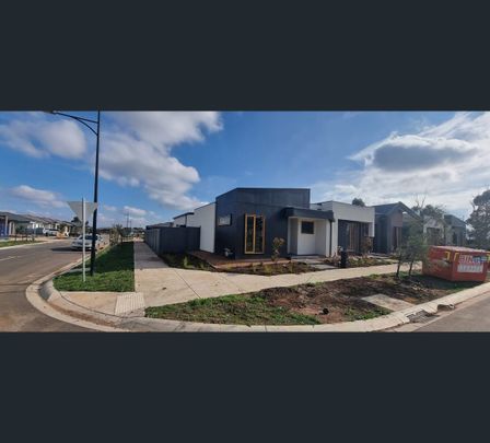 10 Sparrow Way, Winter Valley, Vic 3358 - Photo 1