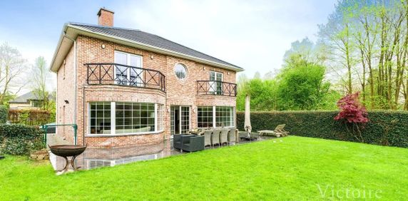 Villa te huur in Tervuren voor € 4.000 met 5 slaapkamers - Photo 2