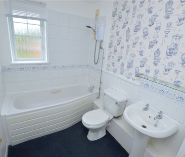 Helmsley Court, Middleton, Leeds, West Yorkshire, LS10 - Photo 5