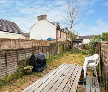 2 bed terraced house to rent in John Street, Maidstone, ME14 - Photo 2