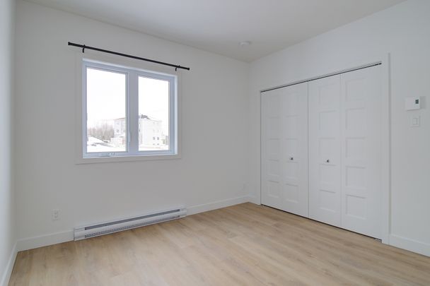 120, rue Haute-Rive #101, East-Angus - Photo 1
