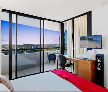 2 Bed 1 Bath*412 - Photo 2