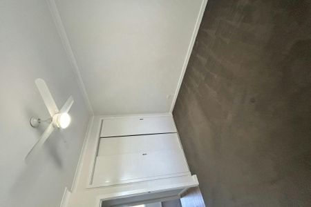 Expansive 4 Bedroom Home in Keswick Estate - Photo 5