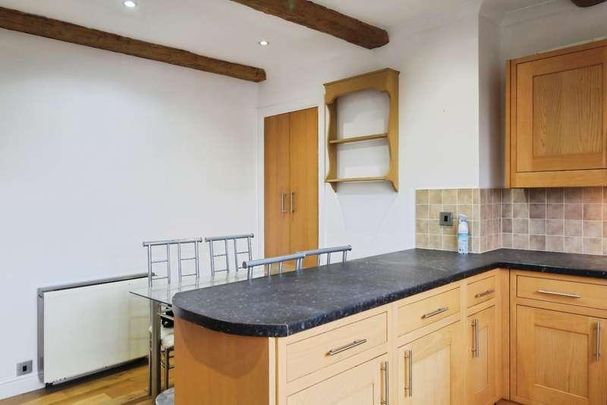 Bowyer Drive, Cippenham, Slough, SL1 - Photo 1