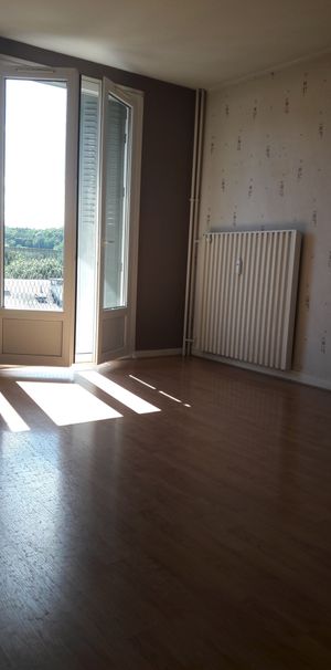 T3 de 54 m² - 36 rue du beugnon Montbard - Photo 1