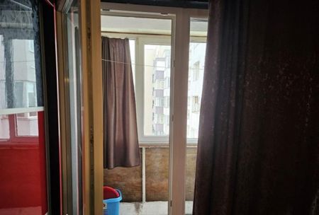 Vitan auchan dristor etaj 8 - Fotografie 5