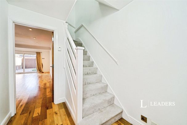 3 bedroom semi detached to rent Egmont Road, Walton-on-Thames, Surrey, KT12 - Photo 1