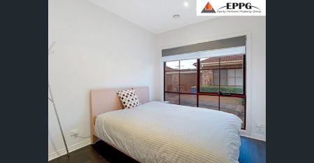 Stylish Single Storey Living - Photo 5