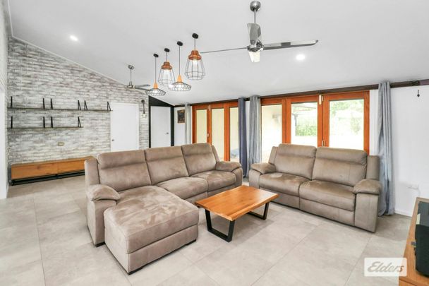 Spacious 4 Bedroom Family Home + Office in Quiet Cul-de-Sac - Photo 1