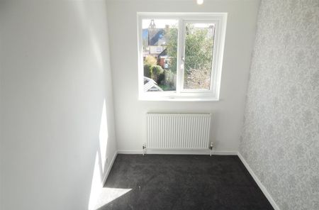 Dovecote Road, Bromsgrove - Photo 4