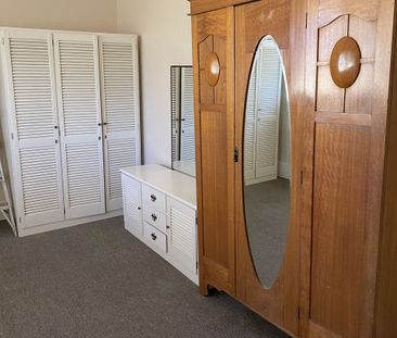 GREAT LOCATION - Photo 6