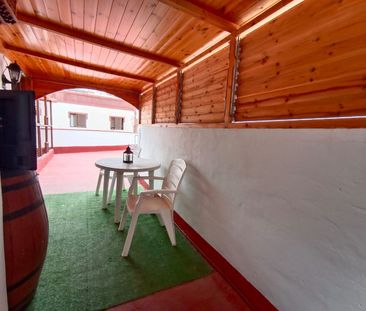 Casa/Chalet pareado En alquiler Calle Beneharo, Distrito Playa Jard... - Photo 3
