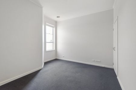 MODERN SPLIT LEVEL APARTMENT WITH SEPARATE OFFICE SPACE - Photo 5