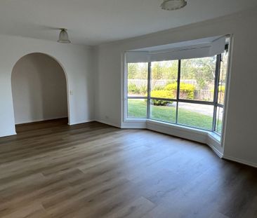 UPDATED AND PERFECTLY POSITIONED TWO BEDROOM UNIT - Photo 5