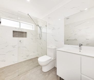 Near New One-Bedroom Granny Flat in Ultra-Convenient Location - Photo 3