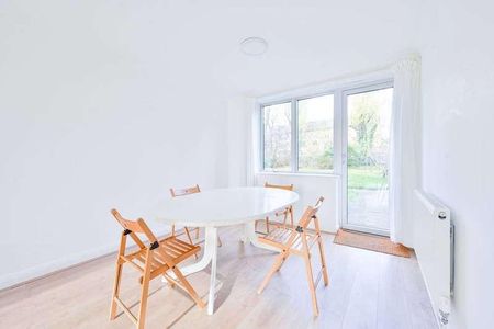 Hanger Vale Lane, North Ealing, W5 - Photo 4