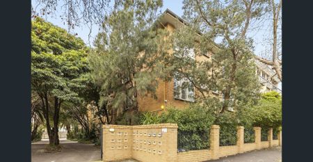 Leafy Outlook, Premium Beach Life Location - Photo 4