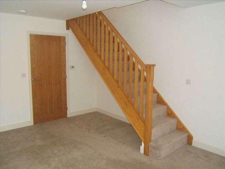 Gervase Holles Way, Scartho, Grimsby, DN33 - Photo 3