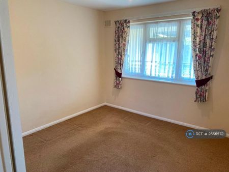 1 bedroom bungalow to rent - Photo 3