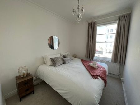 Victoria Terrace 2 bedroom flat to rent - Photo 3