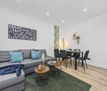 Bank Street - Photo 3