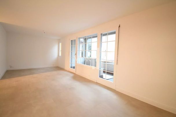 Renovated 3.5-room apartment in Collombey - Photo 1
