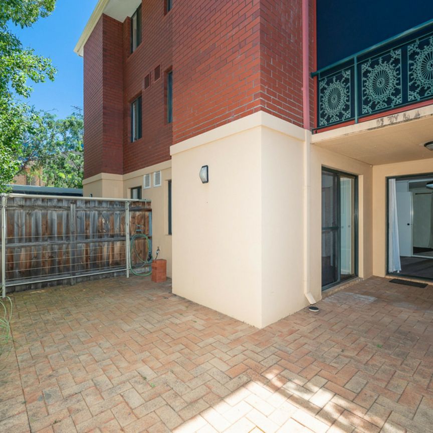 27/99-105 Wellington Street, EAST PERTH - Photo 1