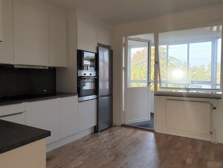 Syster Jennys väg 32 C - Photo 2