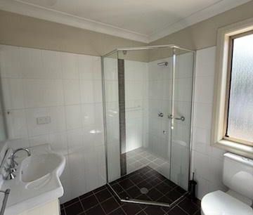 Modern 3 Bedroom Townhouse! - Photo 3