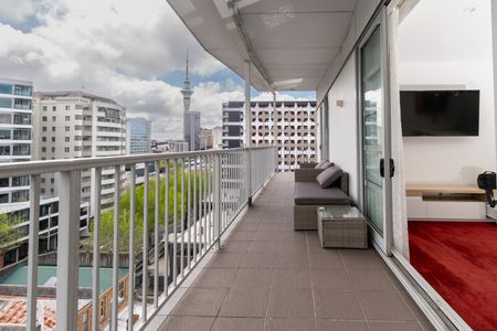 Penthouse Apartment - Photo 4