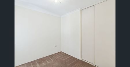 WELL PRESENTED 2 BEDROOM VILLA IN WELL KEPT COMPLEX - Photo 3