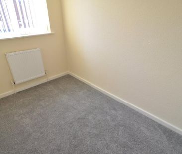 3 bedroom townhouse to rent - Photo 3